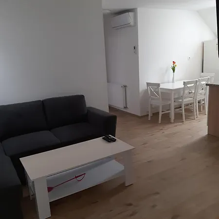 Hisa Jager Sveta Trojica v Slovenskih Goricah